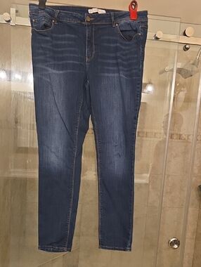 Women's Dark Indigo Skinny Jeans - Classic Five-Pocket